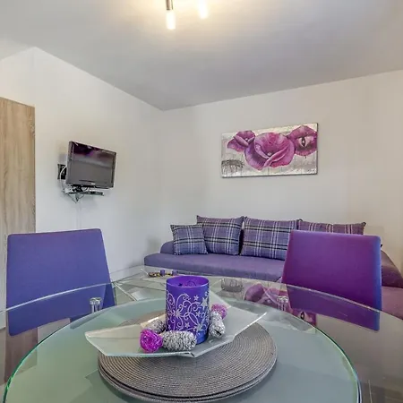 Kardumovic Guest house 3*